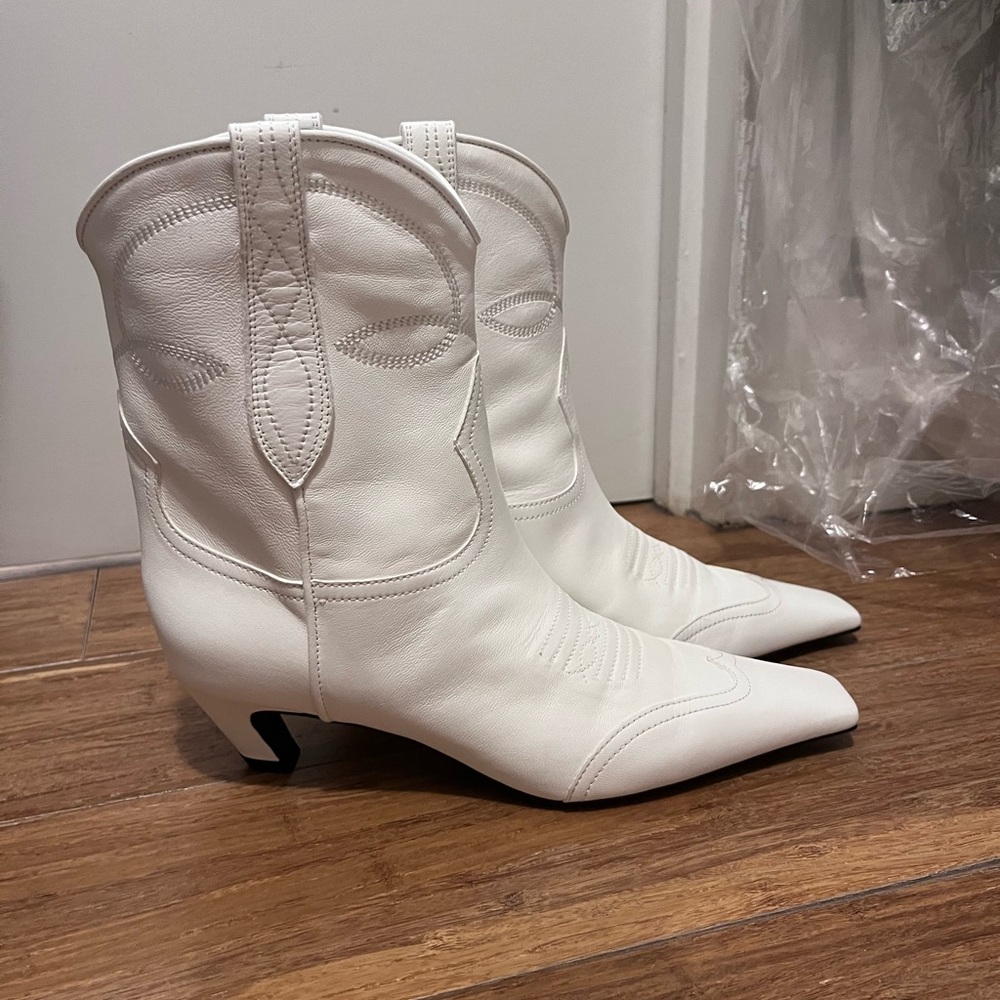 Khaite Dallas Boots
